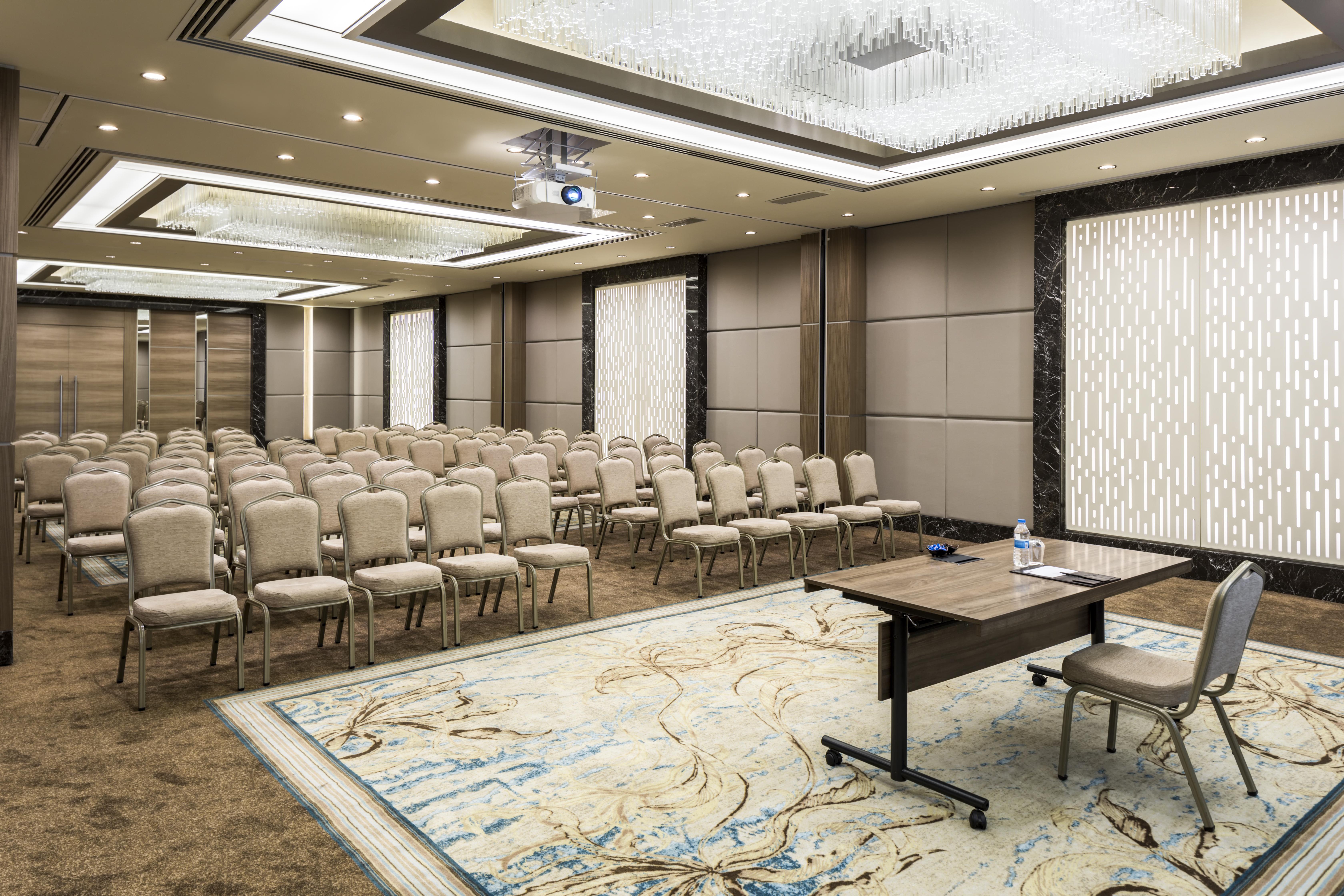 クラリオン ホテル ゴールデン ホーン イスタンブール エクステリア 写真 The meeting room