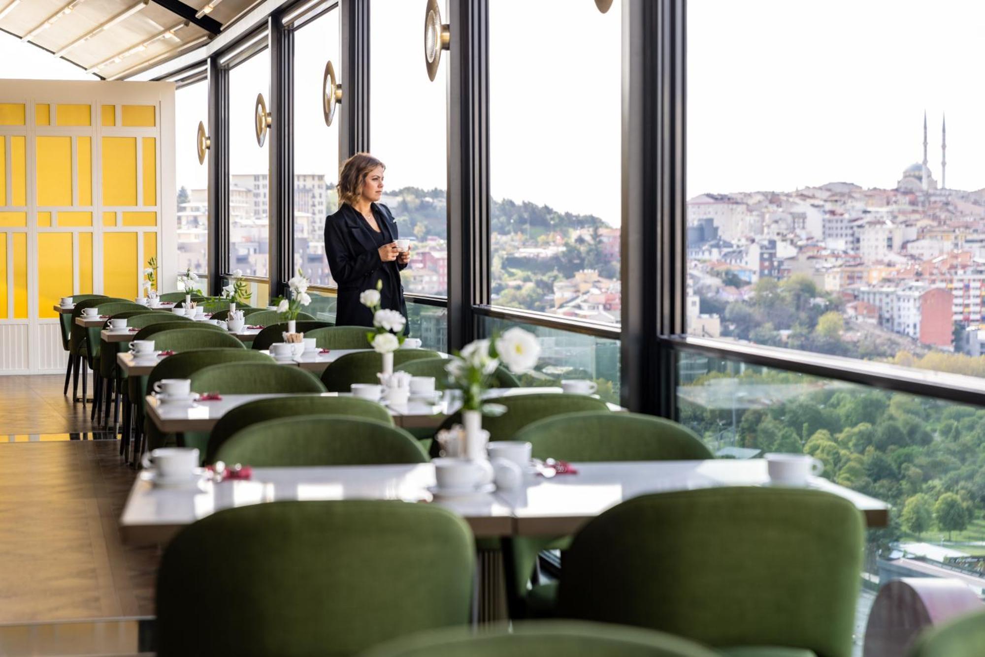 クラリオン ホテル ゴールデン ホーン イスタンブール エクステリア 写真 Restaurant